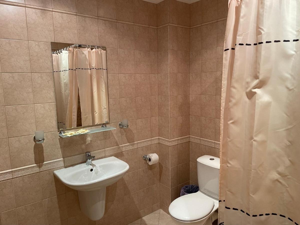 Guesthouse Hitar Petar Gabrovo Kültér fotó