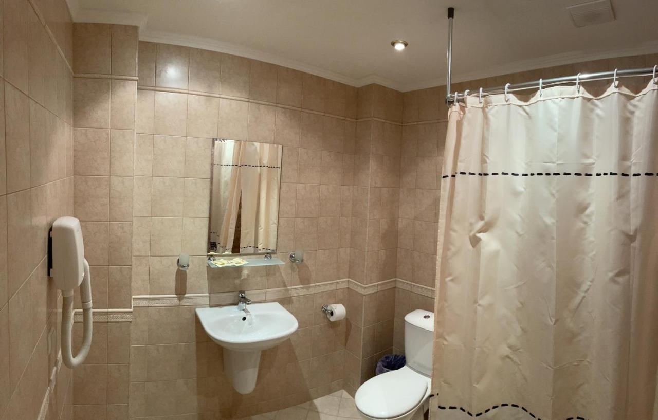 Guesthouse Hitar Petar Gabrovo Kültér fotó