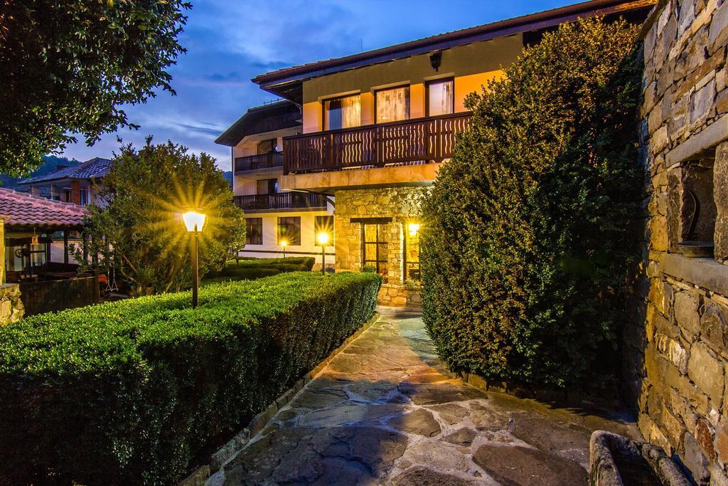 Guesthouse Hitar Petar Gabrovo Kültér fotó