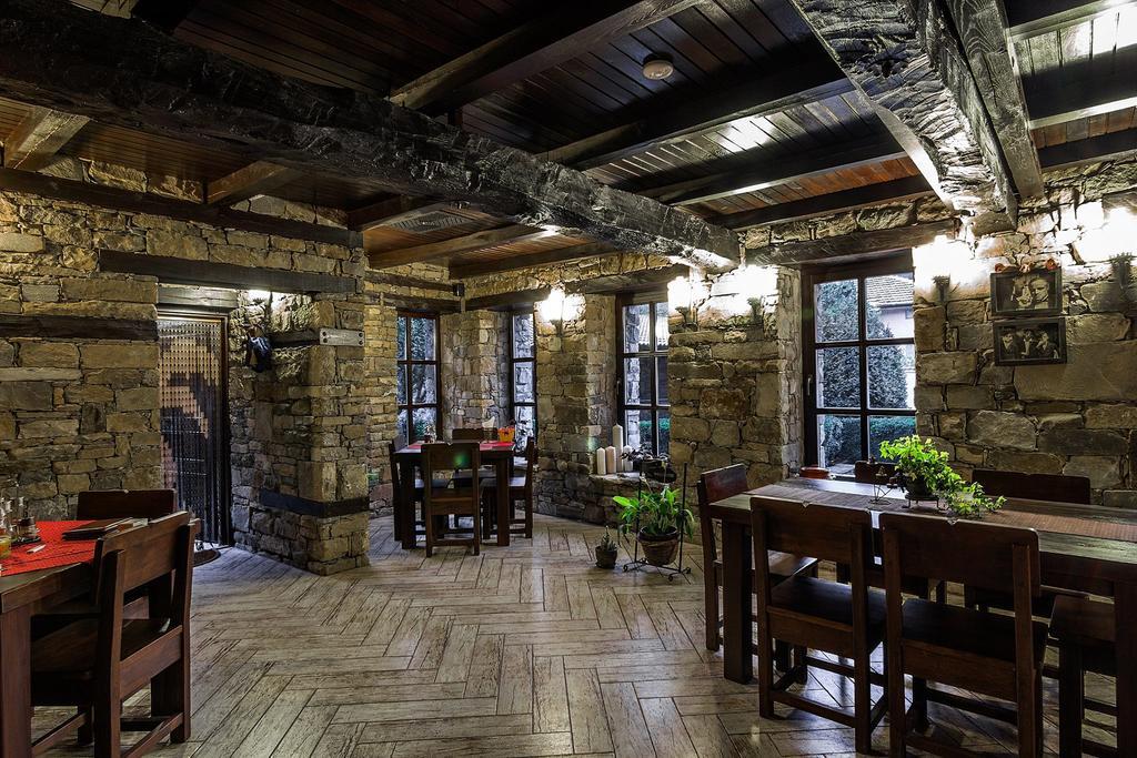 Guesthouse Hitar Petar Gabrovo Kültér fotó